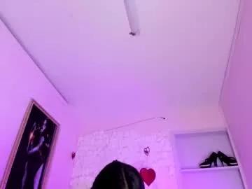 sarastonesx on Chaturbate 