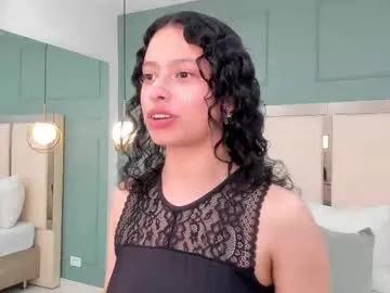 selene_rousse on Chaturbate