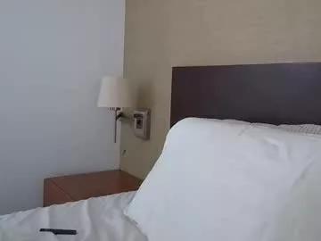 sensualalien on Chaturbate 