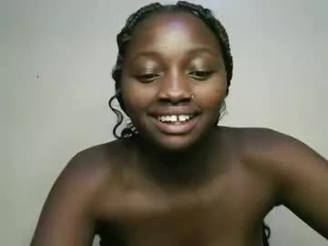sexxy_vickie on Chaturbate 