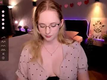 sheslinki on Chaturbate 