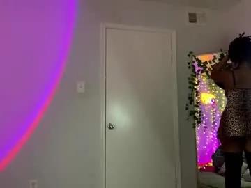 shesonastyy_20 on Chaturbate 