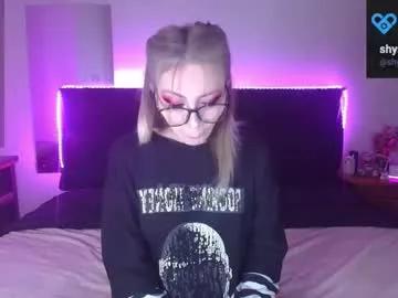 shysweetrish on Chaturbate 