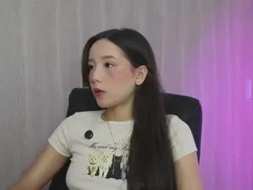 sophie_lii — Cum with domi [0 tokens left] Give me an incredible day :) I'm a little shy, give me we cheer up <3 #asiaN #skinny #lovense #teen
