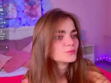 sophiesuvi on Chaturbate
