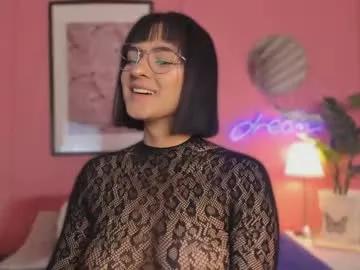 soysaraa_ on Chaturbate 