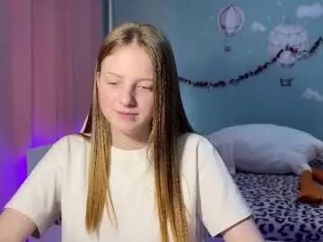 stefaniyaaa on Chaturbate