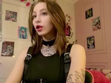 succubu7 on Chaturbate 