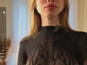sunnivagaillard on Chaturbate 