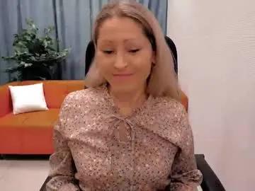 sunny_lady_0 — GOAL: A girl's best friend is a diamond [0 tokens remaining] Be my lover here  #nonude #milf #mature #blonde #natural