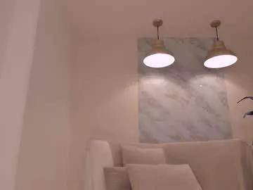 sunnyrivers_ on Chaturbate 