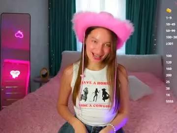 sweet__kitty__11 on Chaturbate 