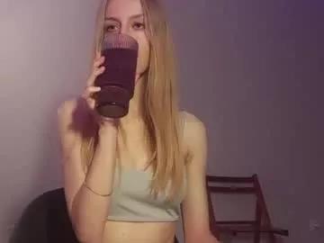 sweet_zz_gold on Chaturbate 