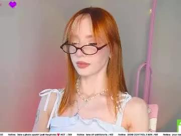 sweetuniporn on Chaturbate 
