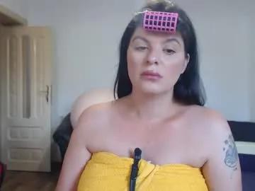 tessnaughty on Chaturbate 