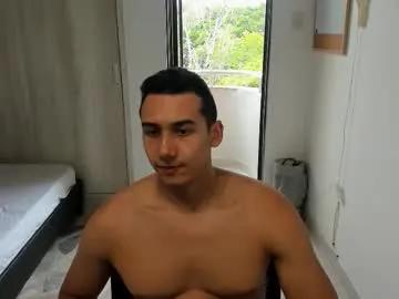 travis_bakerr on Chaturbate