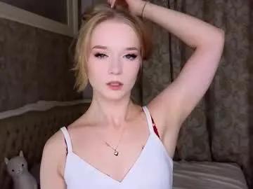 truuuly_yours — Nice to meet u, I'm Aurora! Help with 100  Goal: Take off my SHorts   #18 #shy #new #young #teen [173 tokens remaining]