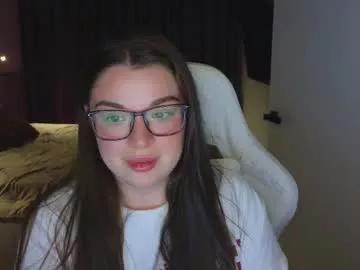 tutti_frutti_ on Chaturbate 
