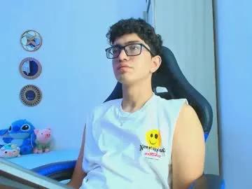 tylerwhiite_ on Chaturbate
