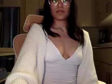 vibingwithchloe on Chaturbate 