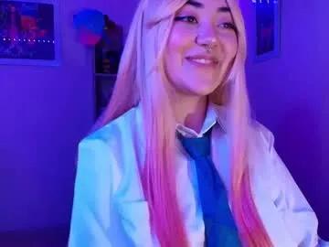 violeet_smile on Chaturbate