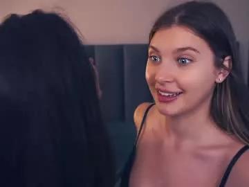 vivid_girls on Chaturbate 