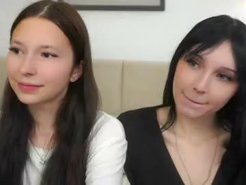 vivid_girls on Chaturbate 