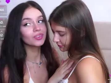 vivid_girls — GOAL: suck tongues [208 tokens remaining] we want to be your dirty dream #18 #teen #lovense #bigboobs #squirt