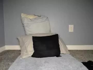 wannaplay1025 on Chaturbate 