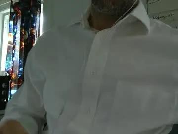 wellheynow on Chaturbate 