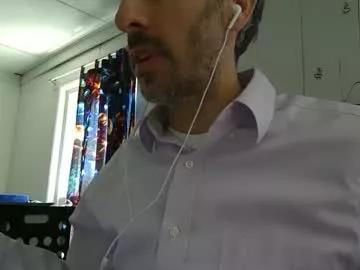wellheynow on Chaturbate 