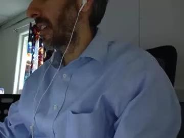 wellheynow on Chaturbate 