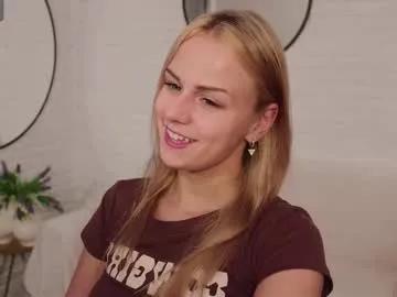wendy__doll on Chaturbate