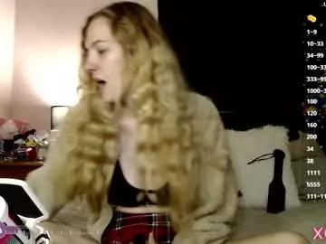 xelliee_rosex on Chaturbate 