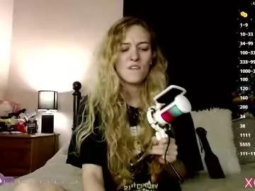 xelliee_rosex on Chaturbate 