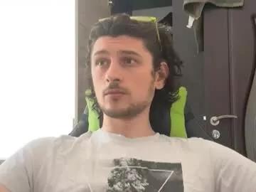 yellowsubmarinex2 on Chaturbate 
