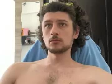 yellowsubmarinex2 on Chaturbate 
