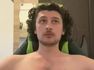 yellowsubmarinex2 on Chaturbate 
