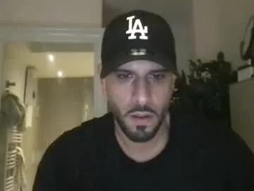 yul53 on Chaturbate