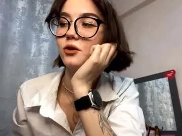 yuonneespe on Chaturbate