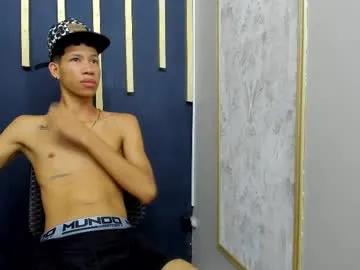 zack_horny19 — #twink #bigcock #new #skinny #cum SHOW CUM [770 tokens remaining]