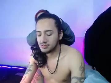zoee_jhonnyy on Chaturbate 