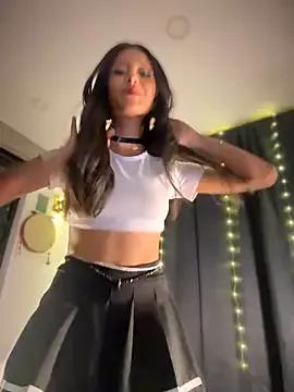 -Ann_V on StripChat 