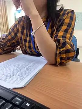 -NhaKy22 — Yu thng em, v v em anh nh<3