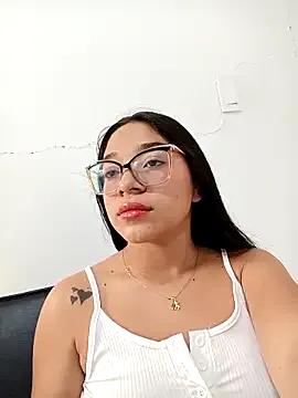 -VICKKY — Anal in the mall