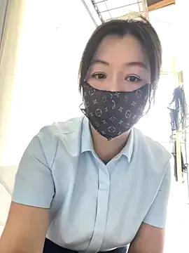 300-AMAM — Group on StripChat