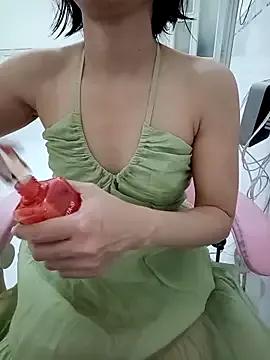 ___Erin___ on StripChat 