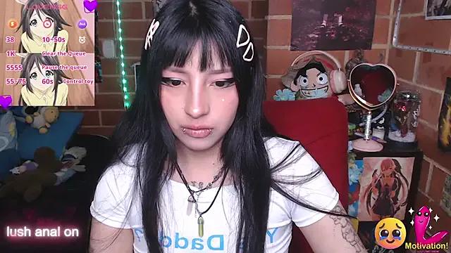 _alexa19pretty_ on StripChat