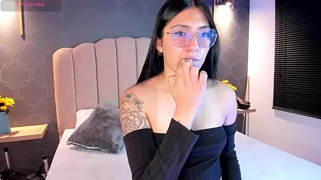 _allondra_ on StripChat 