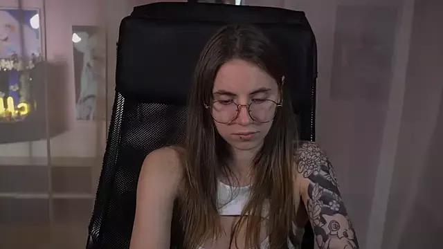 _AnnaStark_ on StripChat 